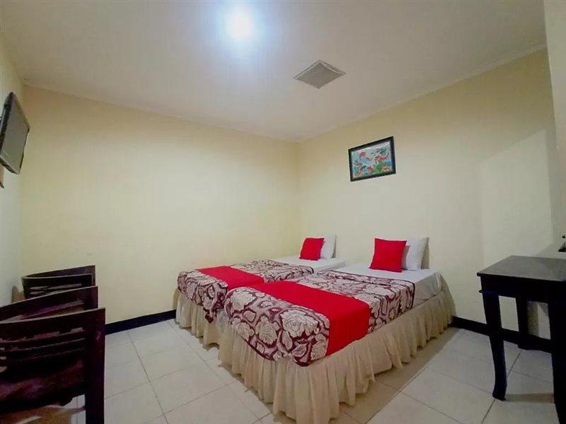 Hotel Palem 2 Syariah Malang Redpartner Exteriér fotografie