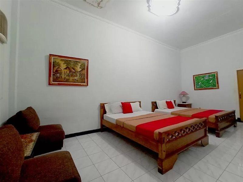 Hotel Palem 2 Syariah Malang Redpartner Exteriér fotografie
